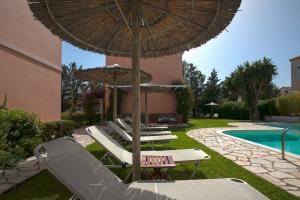 Bazén v ubytování Satori Boutique Hotel nebo v jeho okolí