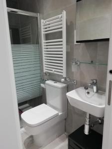 Gallery image of Mirador de Cristal-Centro-parking - 2 habitaciones-2 baños in Soria