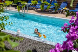 Gallery image of Solon Apartments in Maleme
