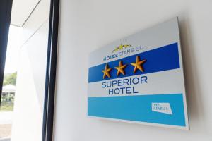 Certifikát, hodnocení, plakát nebo jiný dokument vystavený v ubytování WUD hotel