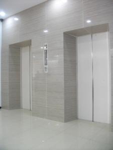 Vonios kambarys apgyvendinimo įstaigoje Swiss Hotel Kuala Lumpur
