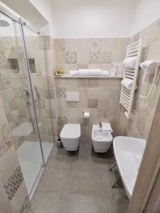 Koupelna v ubytování Mare dentro rooms