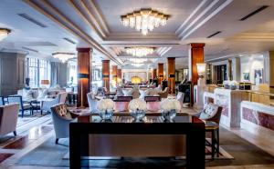 Restavracija oz. druge možnosti za prehrano v nastanitvi The Westbury Hotel