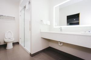Koupelna v ubytování Palace Inn- Louetta