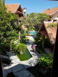 Zahrada ubytování Puri Mesari Hotel