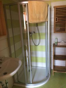 Koupelna v ubytování Ferienwohnung Frieser + 17 fotografií