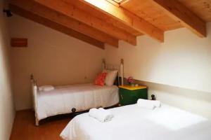 A bed or beds in a room at luxurious apartments Angelina