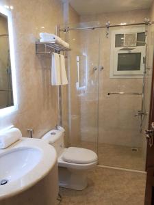 Al Deafah Hotel Apartment الضيافة للشقق الفندقية tesisinde bir banyo