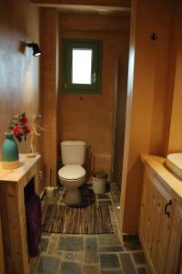 A bathroom at luxurious apartments Angelina