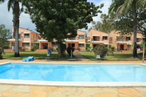 Πισίνα στο ή κοντά στο Makwetu Villas