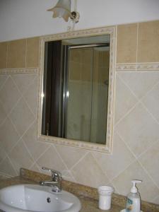 Kúpeľňa v ubytovaní CASA PUTIFIGARI + 11 fotografií