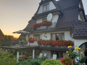 Budova, v ktorej sa vila nachádza
