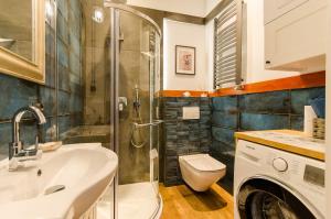 Kúpeľňa v ubytovaní Apartament EmeryK