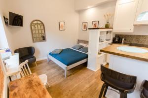 Kuchyňa alebo kuchynka v ubytovaní Apartament EmeryK