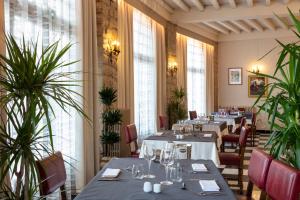 Posezení v ubytování Hotel La Chaumière