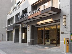 Majutusasutuse K Hotel Taipei Songjiang fassaad või sissepääs