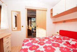 Camping Village Scaglieri客房内的一张或多张床位