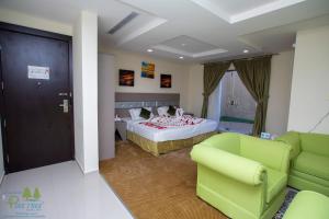 Планировка Pinetree Suites Hail