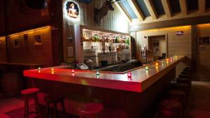 Lounge nebo bar v ubytování Hotel Alpfrieden