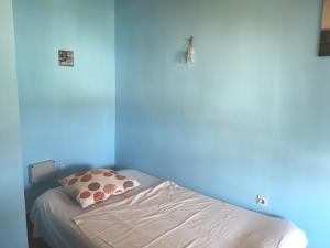 Postel nebo postele na pokoji v ubytování Apartments Sandra