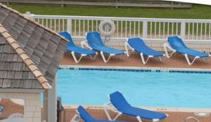 Der Swimmingpool an oder in der Nähe von Hatteras Island Inn