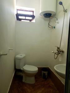Ванна кімната в Guest House Adelina