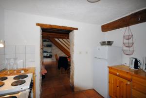 Kuchyň nebo kuchyňský kout v ubytování Nature house Jasenka