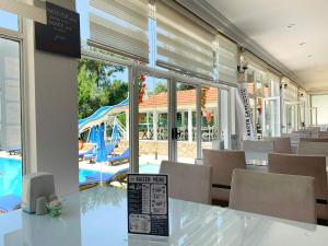 Piscina di Kaizen Gate Hotel o nelle vicinanze