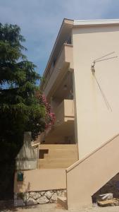 Budynek, w którym mieści się apartament