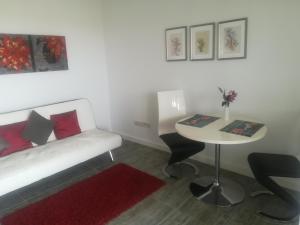 Posedenie v ubytovaní Apartmani Ivić Paka Rab