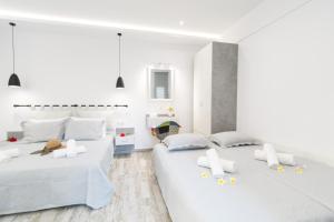 Postel nebo postele na pokoji v ubytování Skalidis Apartments Stalis