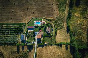Letecký snímek ubytování Agriturismo Il Cavallino Saturnia