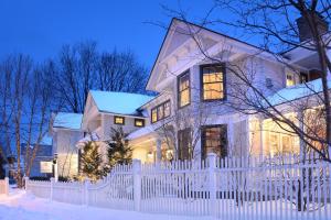 The Springwater Bed and Breakfast kapag winter