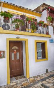 Gallery image of Eleni's House in Chlomós