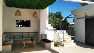 En balkong eller terrasse på Vila Milreu Guest House