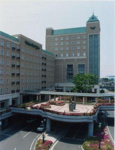 Gedung tempat hotel berlokasi