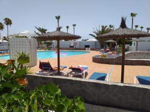 Basen w obiekcie Bungalow DALAI - Pool view- Good wifi lub w pobliżu