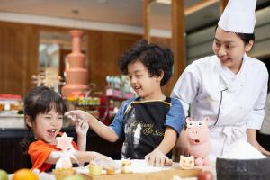 Επισκέπτες που μένουν στο The Langham, Shenzhen