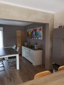 Η κουζίνα ή μικρή κουζίνα στο Duplex cozy