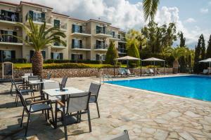 Bazén v ubytování Antonia Hotel nebo v jeho okolí
