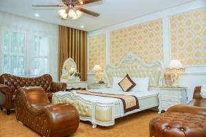 Posezení v ubytování King's Hotel Yên Hòa