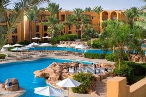 Bazén v ubytování Stella Beach Resort & Spa, Makadi Bay nebo v jeho okolí