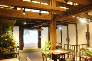 Posezení v ubytování Historical Ryokan SENYUKAN