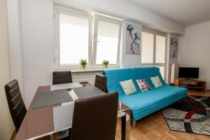 Gallery image of Green Kabaty Apartment in Warsaw
