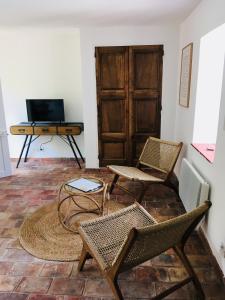 Ruang duduk di Domaine de Carraire