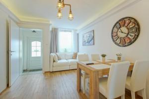 Posezení v ubytování Auszeit Leoben 3 mit Gartenterasse und Gratisparkplatz