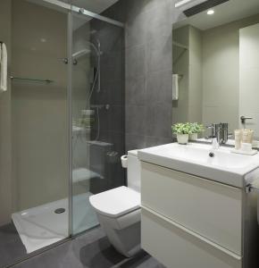 Kúpeľňa v ubytovaní Udaberri by FeelFree Rentals