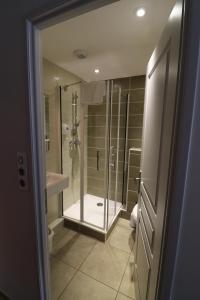 Kupaonica u objektu Hotel la Turra