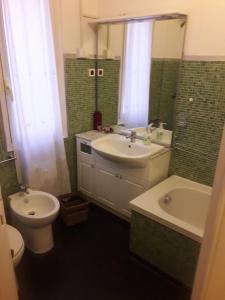 A bathroom at Il Riposo del Guerriero Guesthouse