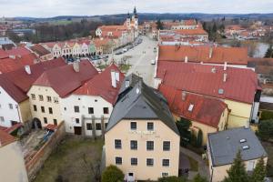 Bližnja soseska oz. soseska, v kateri se nahaja hotel
